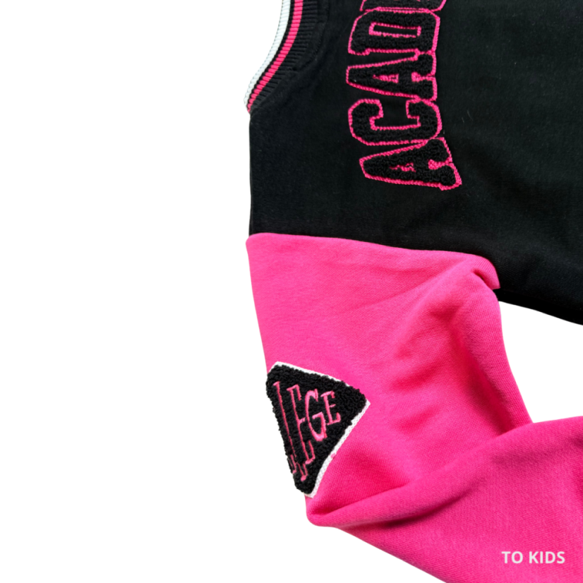 Dívčí komplet Academy Red - Velikost: 104/110 - 4-5 let