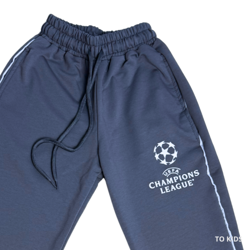 Chlapecký komplet UEFA C.L.